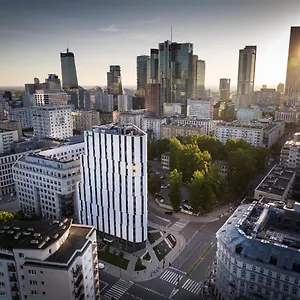 - Centre By Ihg Ξενοδοχείο Βαρσοβία