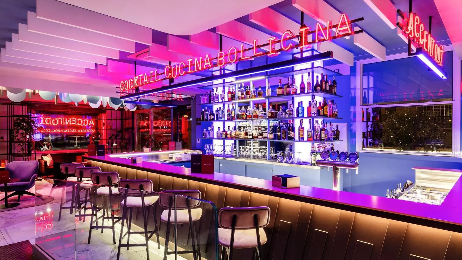 Adesso Hotel ローマ